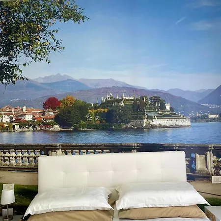 Family Vista Apartment Stresa
