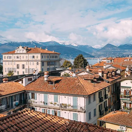 Family Vista Apartment Stresa