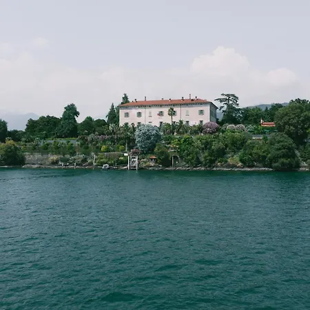 Family Vista Apartment Stresa